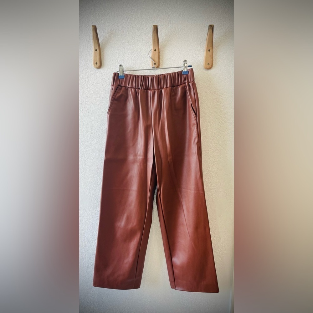 Blank NYC Faux Leather Elastic Waist Cropped Wide Leg Pant - Brown - Picture 2 of 3